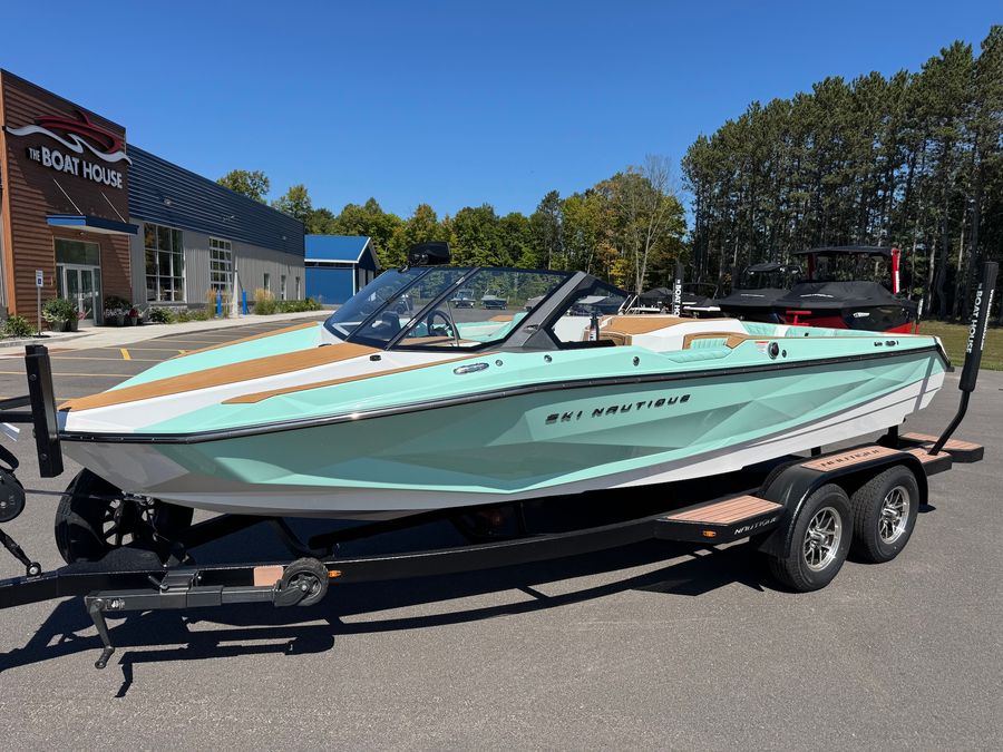 2026 Nautique Ski Closed Bow, photo 3 of 21