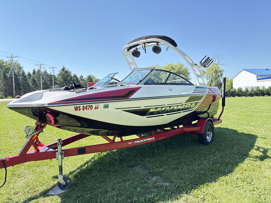 2015 Moomba Mondo, photo 3 of 30