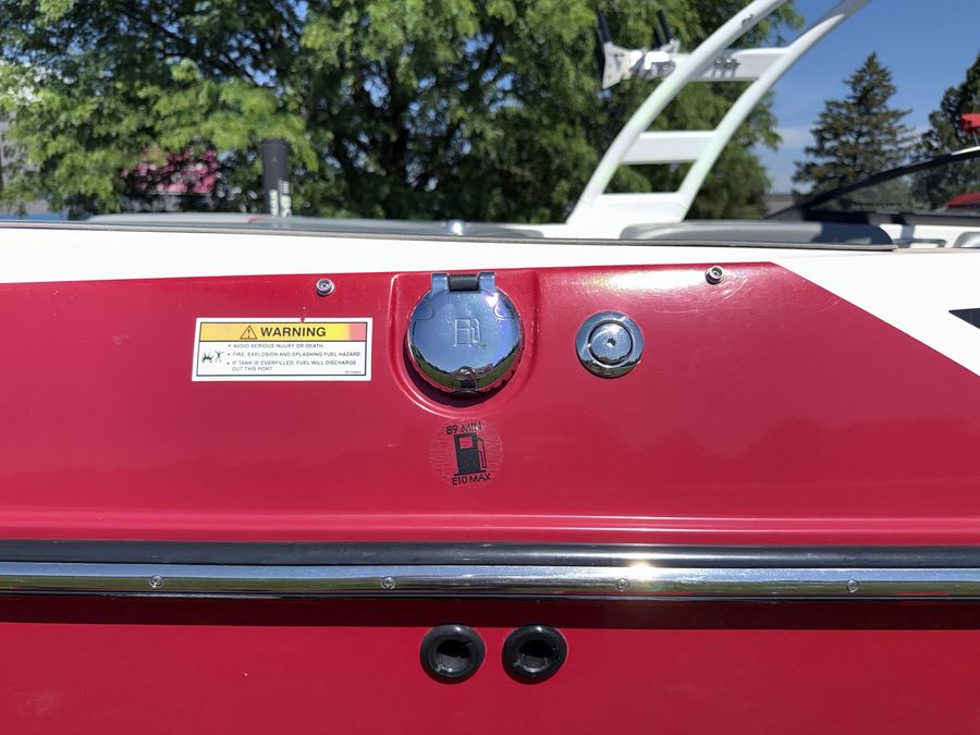 2015 Moomba Mondo, photo 27 of 30