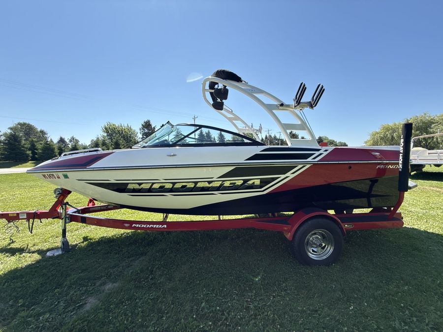 2015 Moomba Mondo, photo 4 of 30