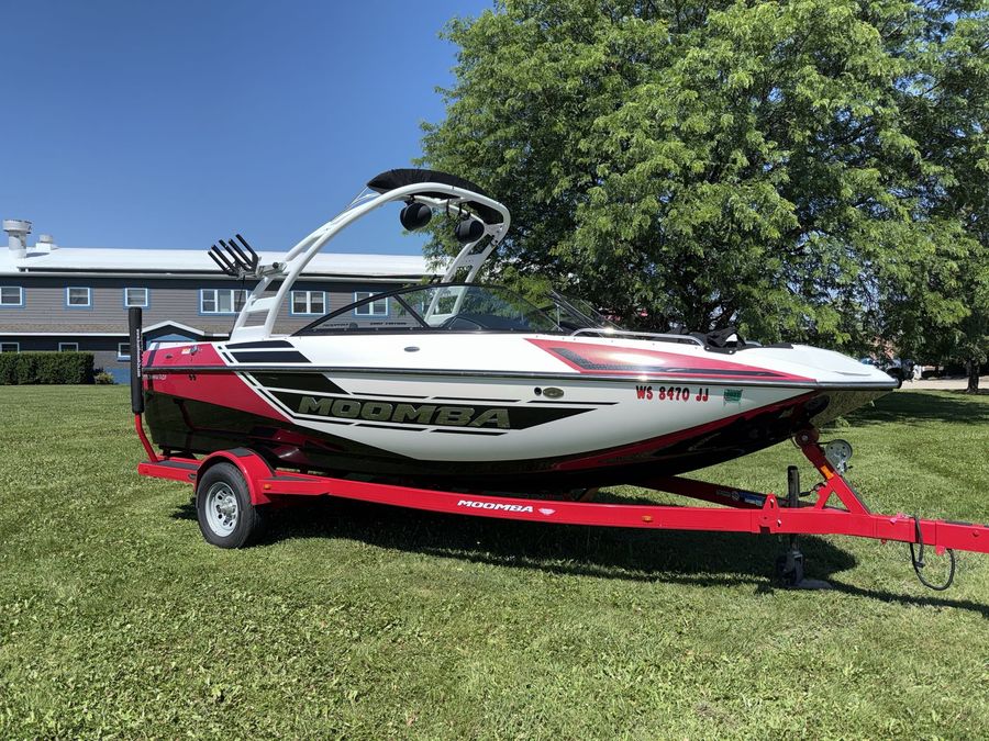 2015 Moomba Mondo, photo 13 of 30