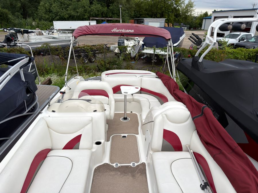 2013 Hurricane SS202IO, photo 6 of 13