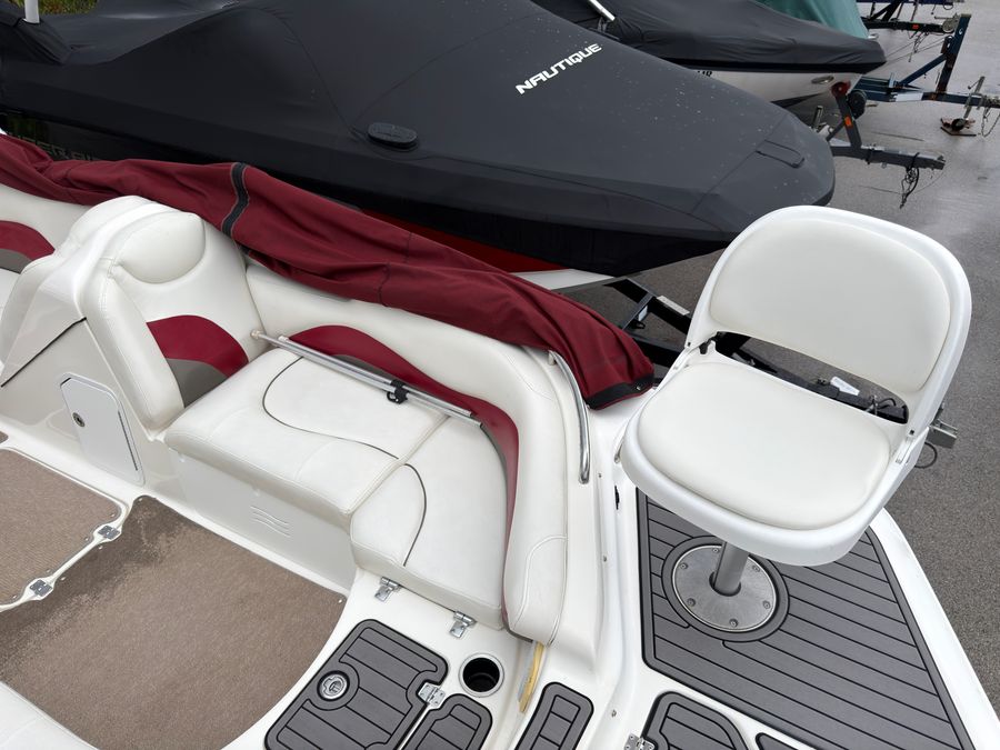 2013 Hurricane SS202IO, photo 7 of 13