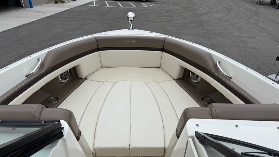 2013 Sea Ray 270SLX, photo 21 of 24