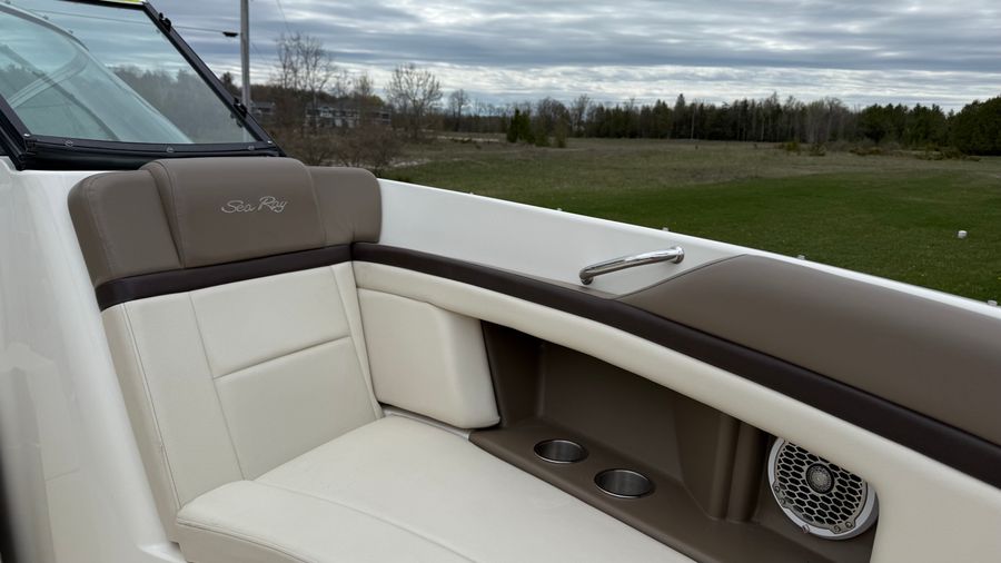 2013 Sea Ray 270SLX, photo 19 of 24