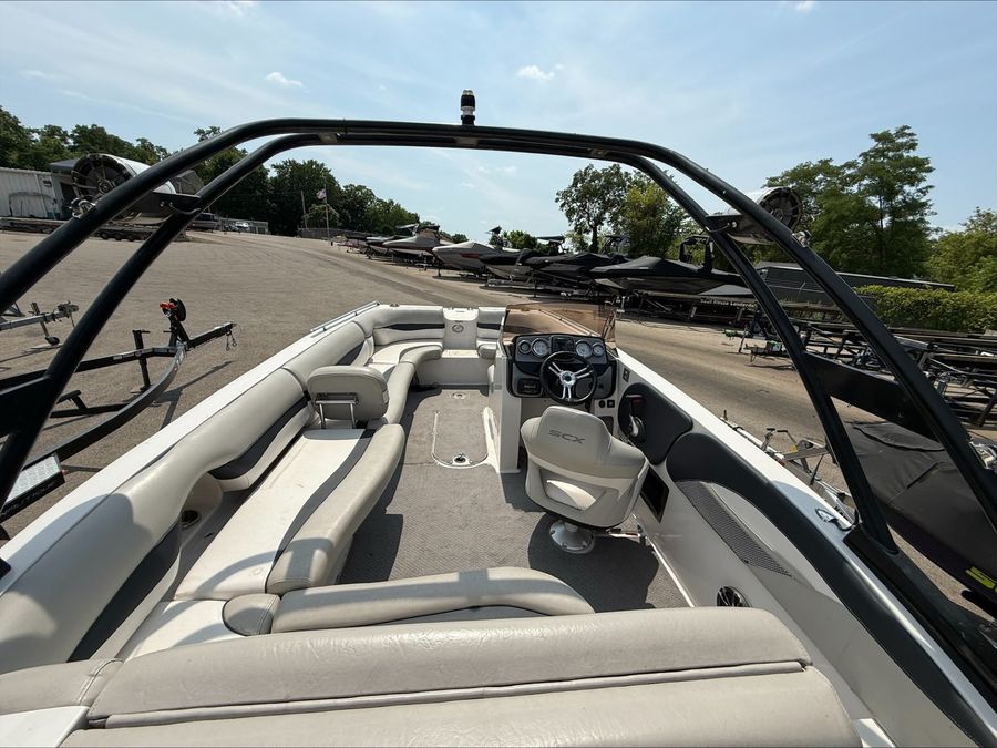 2015 Starcraft SCX Surf 211 IO, photo 9 of 29