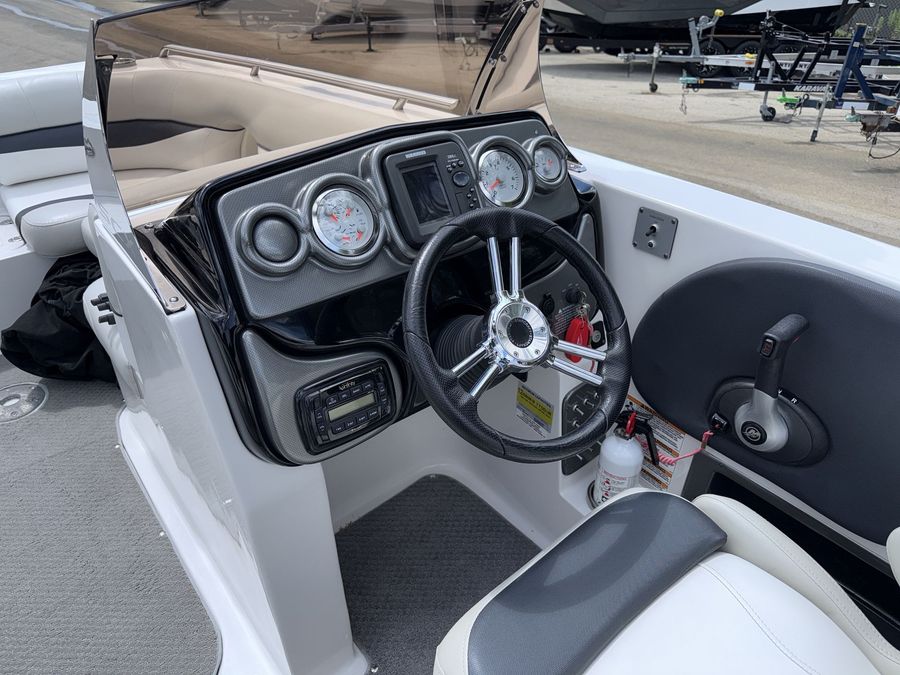 2015 Starcraft SCX Surf 211 IO, photo 18 of 29