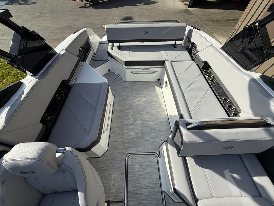 2026 Cobalt R8, photo 22 of 30
