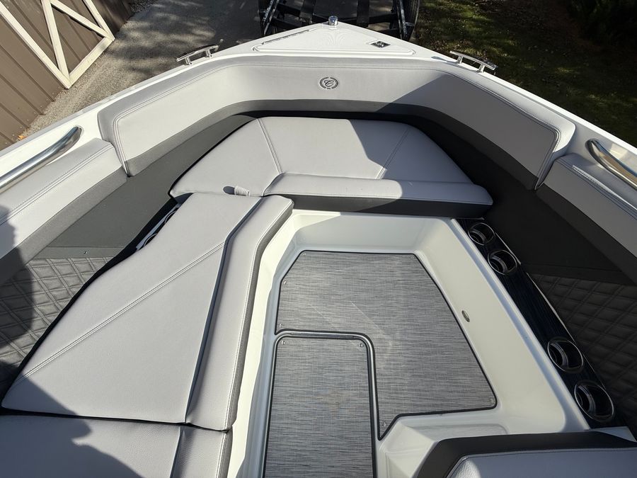 2026 Cobalt R8, photo 17 of 30