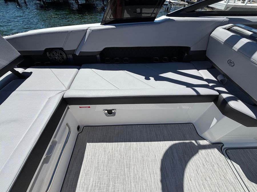 2026 Cobalt R8, photo 25 of 30