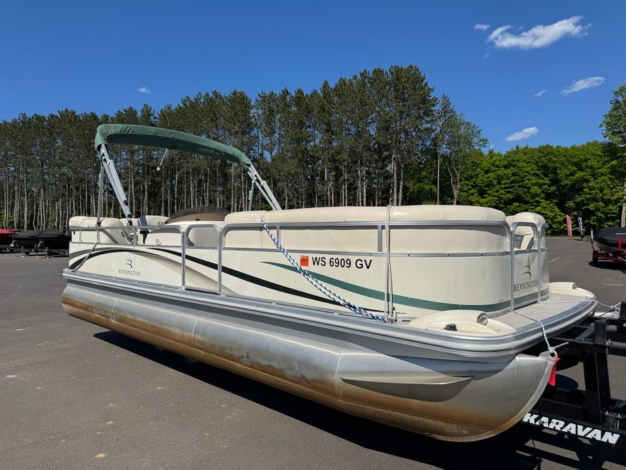 2005 Bennington 2280RL