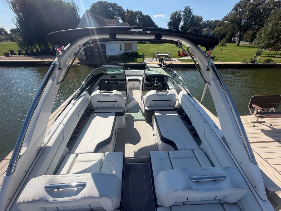 2024 Regal LS4 Surf, photo 7 of 17