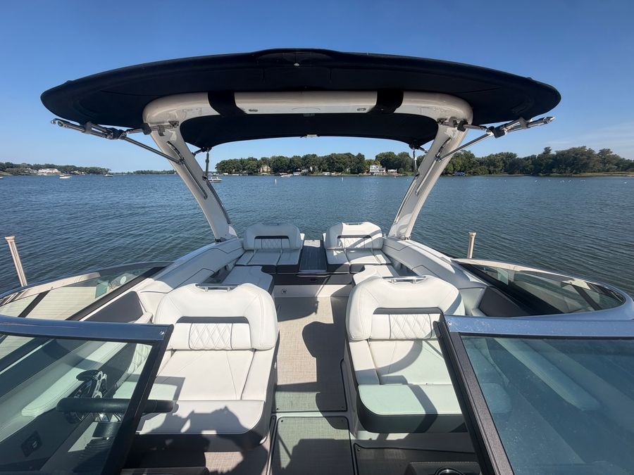2024 Regal LS4 Surf, photo 16 of 17