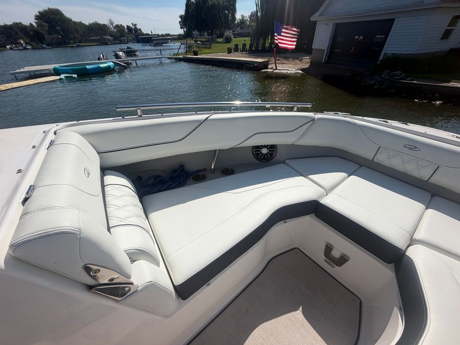 2024 Regal LS4 Surf, photo 14 of 17