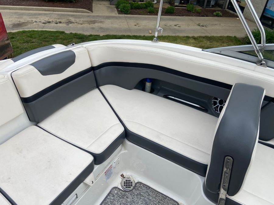 2018 Chaparral Vortex VR203, photo 13 of 22