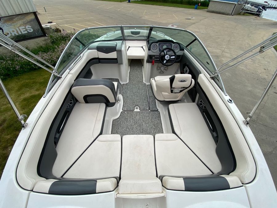 2018 Chaparral Vortex VR203, photo 8 of 22