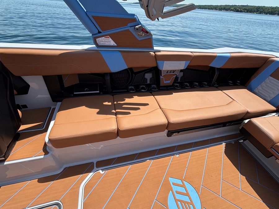 2026 Malibu 26LSV, photo 10 of 13