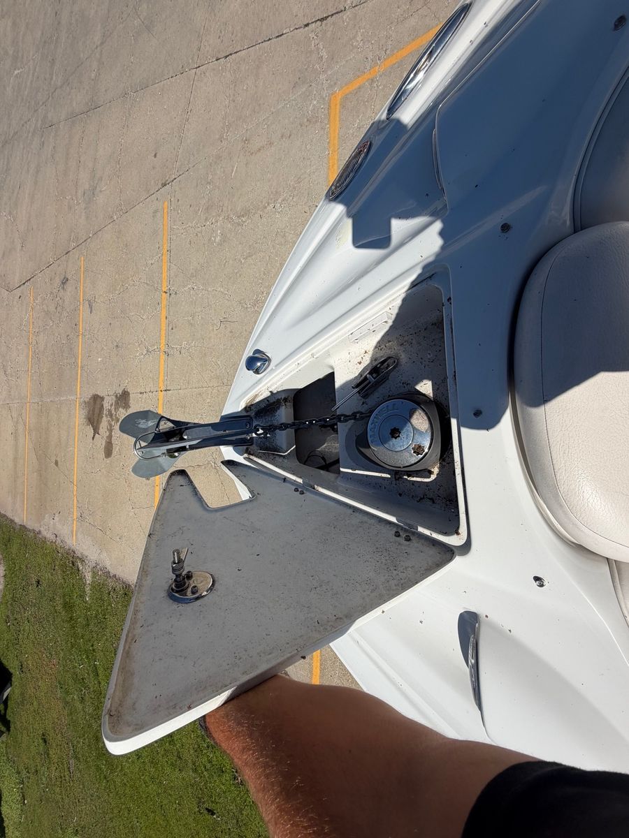 2006 Crownline 320 LS, photo 20 of 27