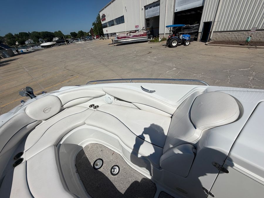 2006 Crownline 320 LS, photo 18 of 27