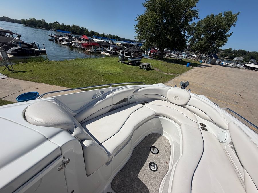 2006 Crownline 320 LS, photo 17 of 27