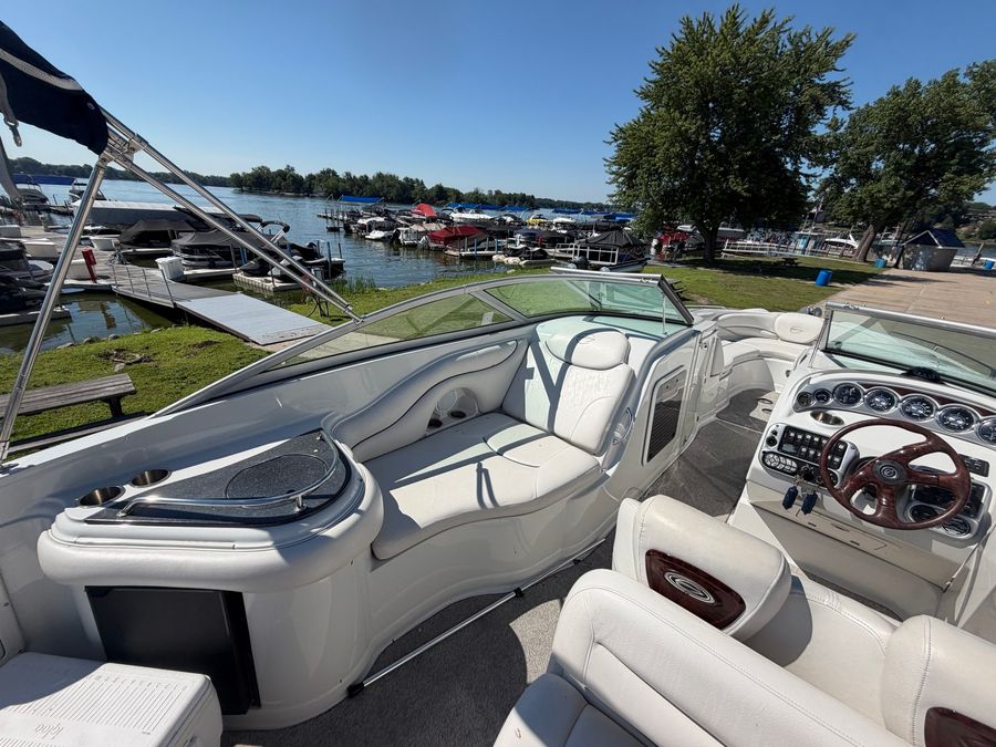 2006 Crownline 320 LS, photo 11 of 27