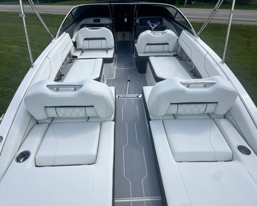 2026 Regal LS4, photo 5 of 14