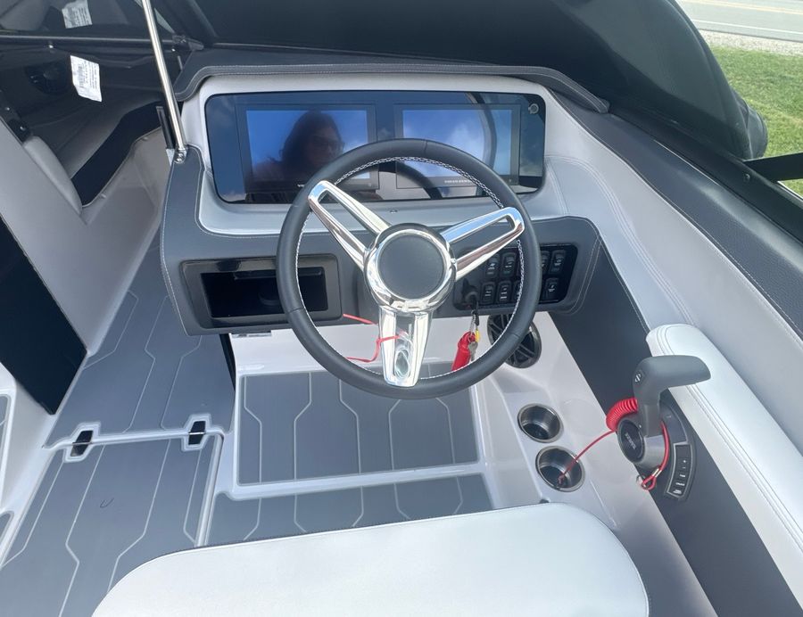 2026 Regal LS4, photo 9 of 14