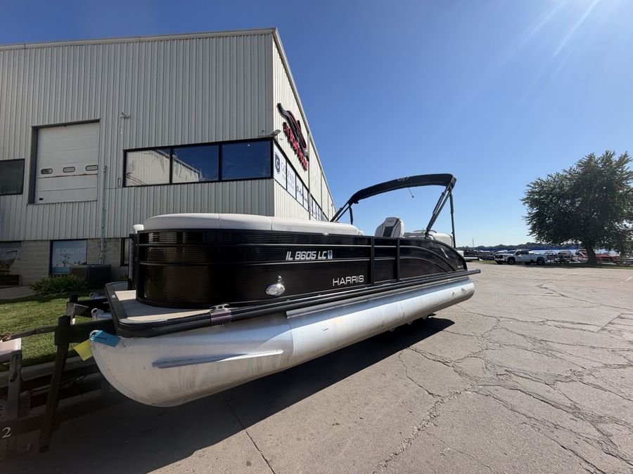 2022 Harris Cruiser 230, photo 2 of 14