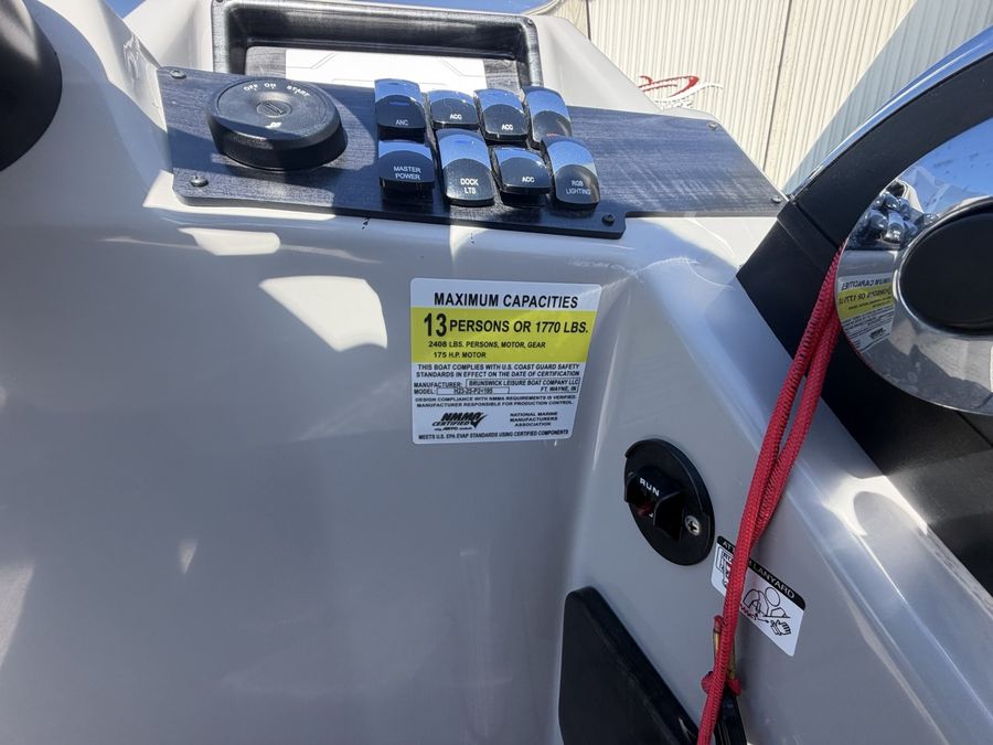 2022 Harris Cruiser 230, photo 8 of 14
