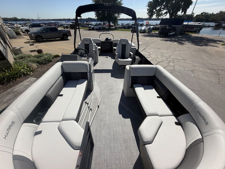2022 Harris Cruiser 230, photo 13 of 14