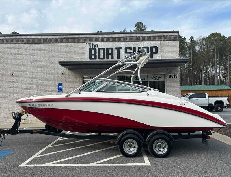 Used Boats for Sale in Acworth, GA - The Boat Shops