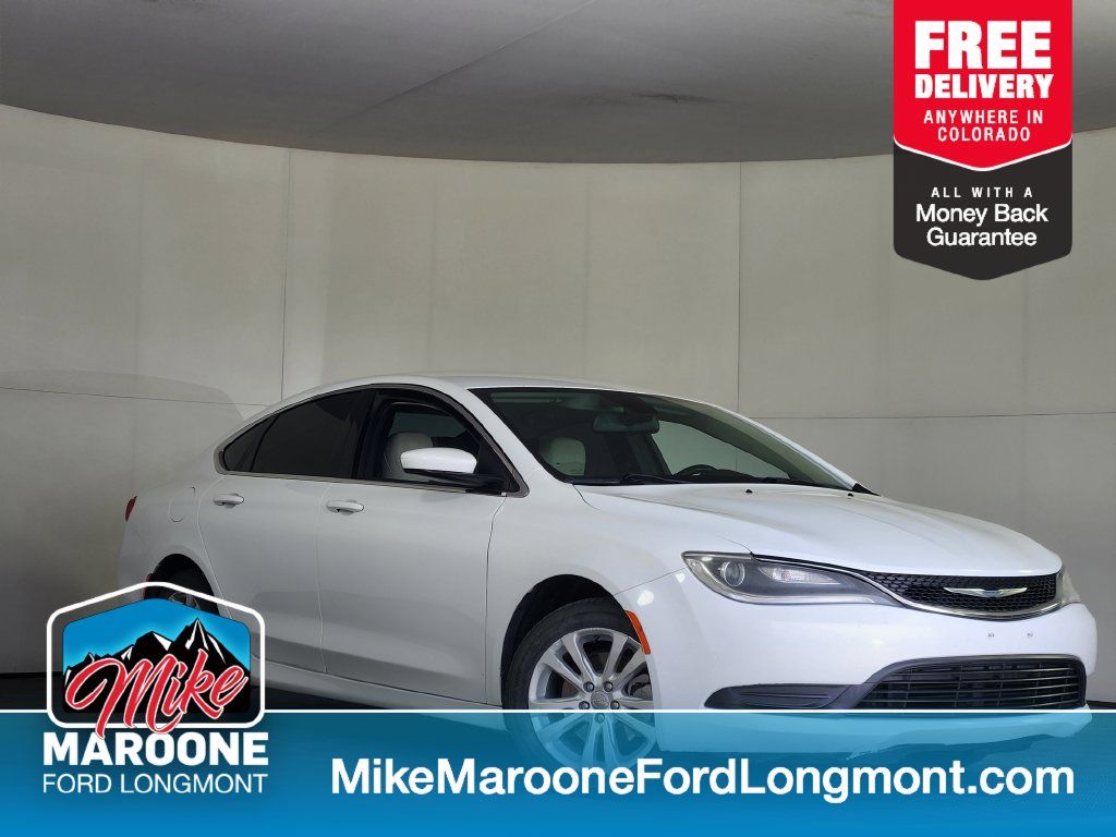 2016 Chrysler 200 LX