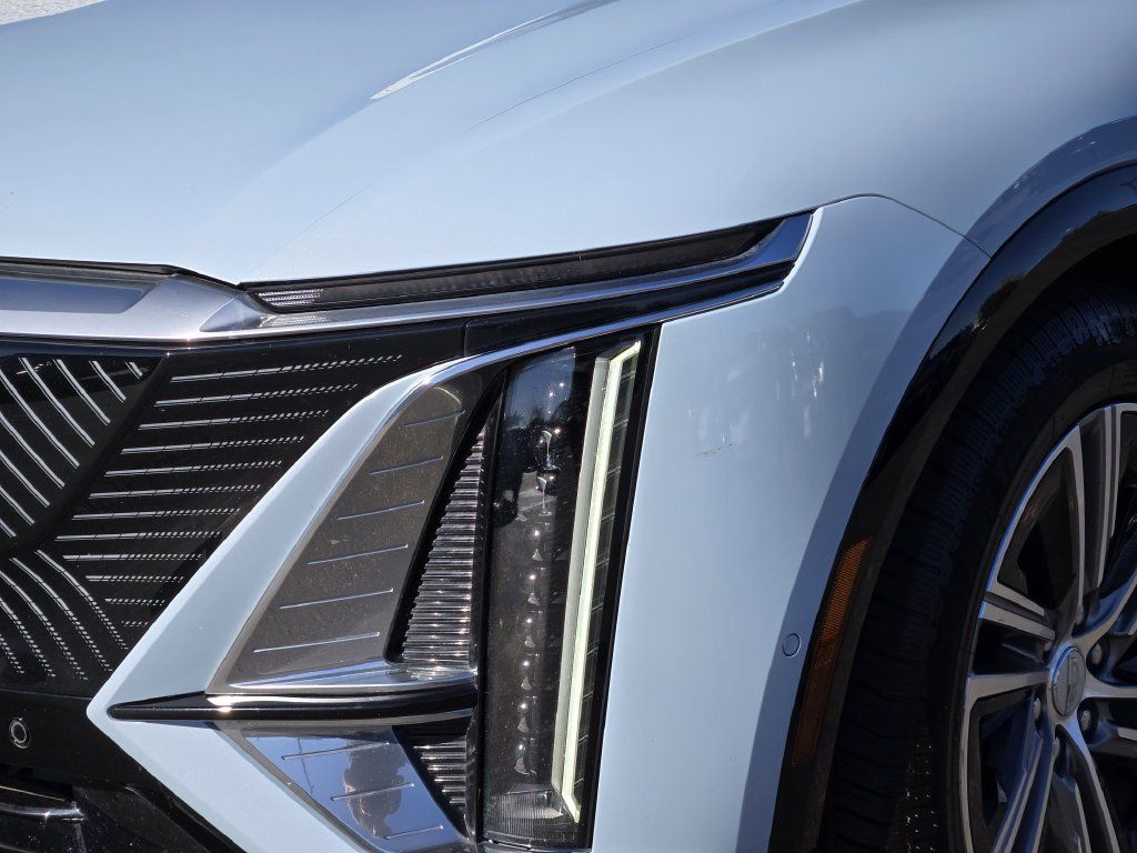 2024 Cadillac LYRIQ