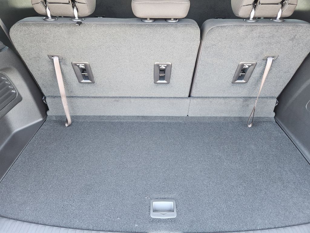 2025 GMC Acadia Elevation - Photo 23