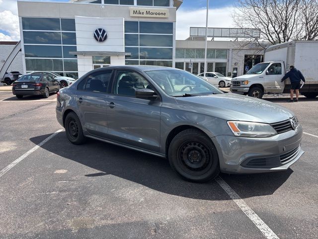 2014 Volkswagen Jetta 2.0L S Auto's photo