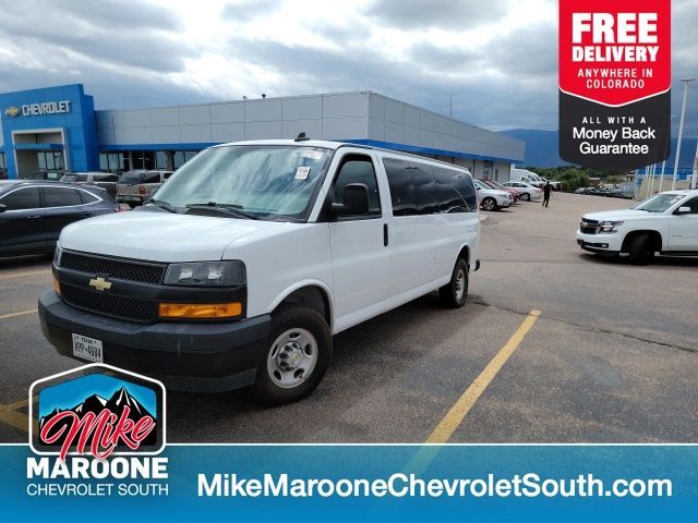 2023 Chevrolet Express 3500 LS Extended's photo
