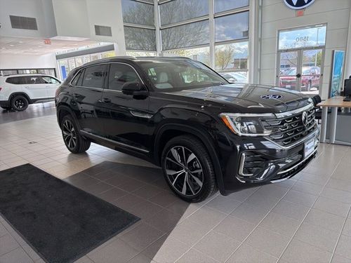 2026 Volkswagen Atlas Cross Sport 2.0T SEL Premium R-Line