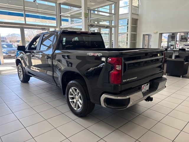2026 Chevrolet Silverado 1500 LT - Photo 3