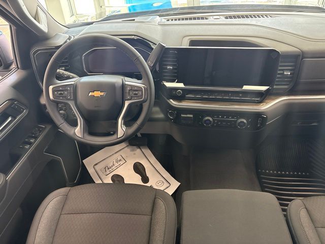 2026 Chevrolet Silverado 1500 LT - Photo 8