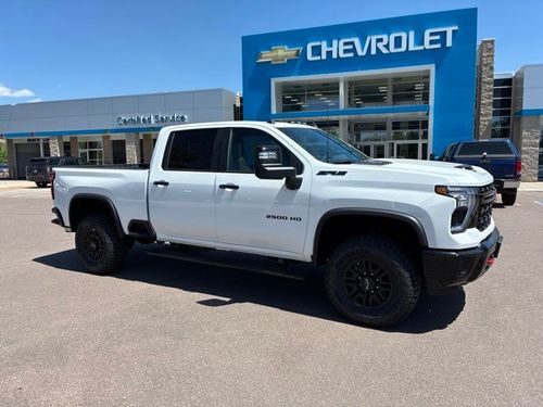 2026 Chevrolet Silverado 2500HD ZR2
