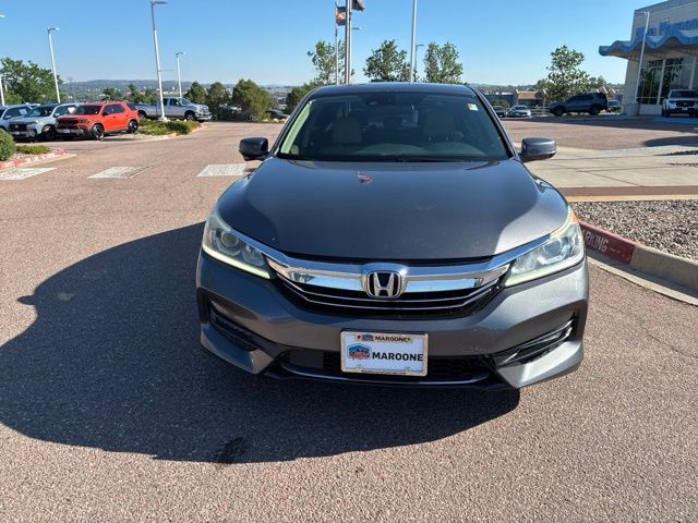 2017 Honda Accord Hybrid EX-L - Photo 2