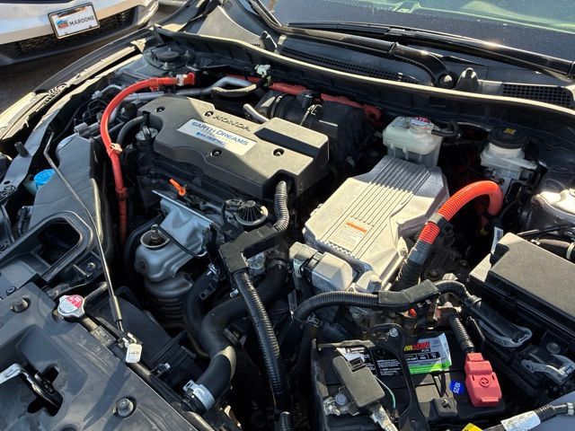 2017 Honda Accord Hybrid EX-L - Photo 34