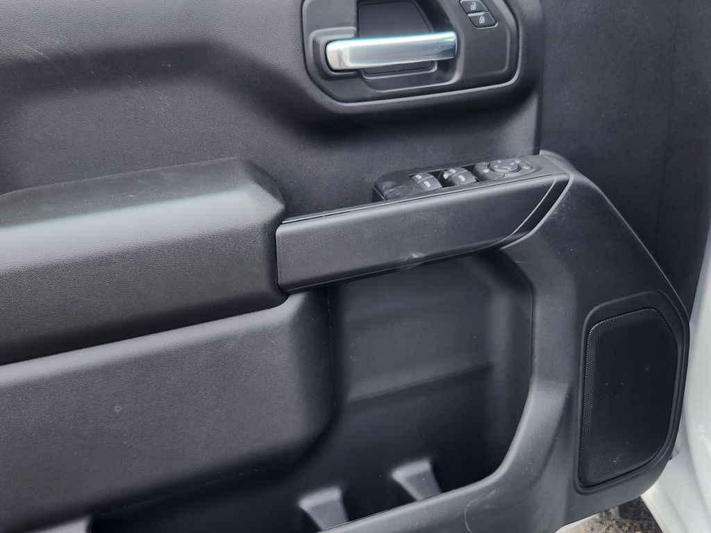2026 GMC Sierra 1500 Pro - Photo 13