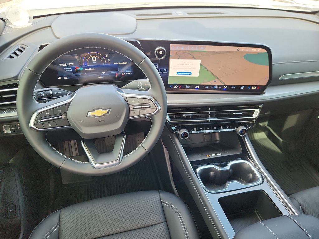 2025 Chevrolet Traverse LT - Photo 10