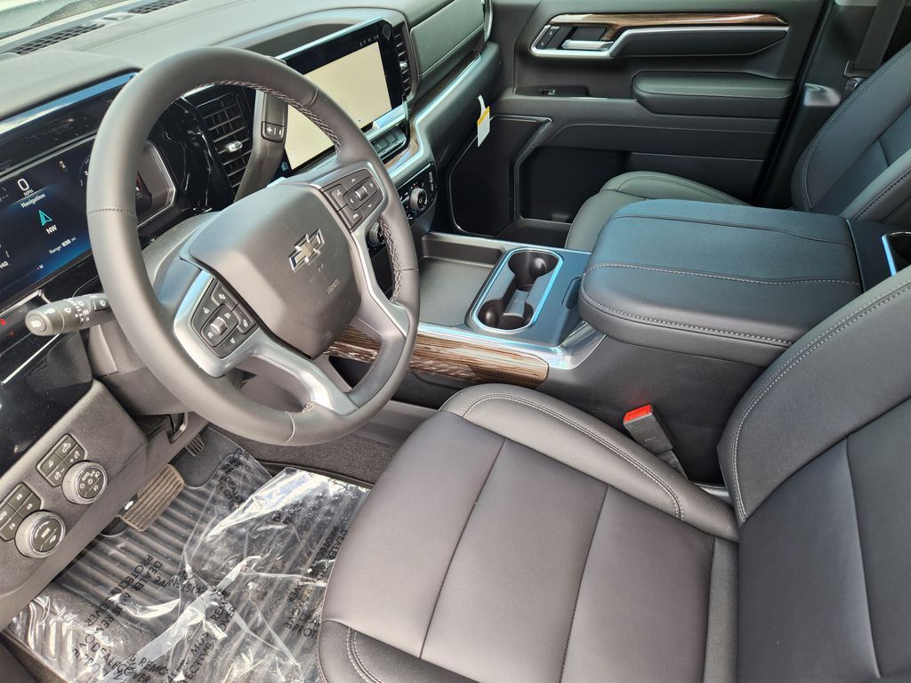 2026 Chevrolet Silverado 2500 HD LT - Photo 8